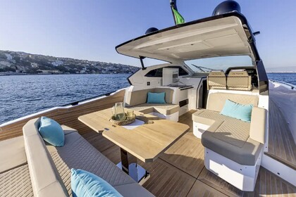 Le Mans 45ft Motor Yacht Rental in Eivissa, Illes Balears