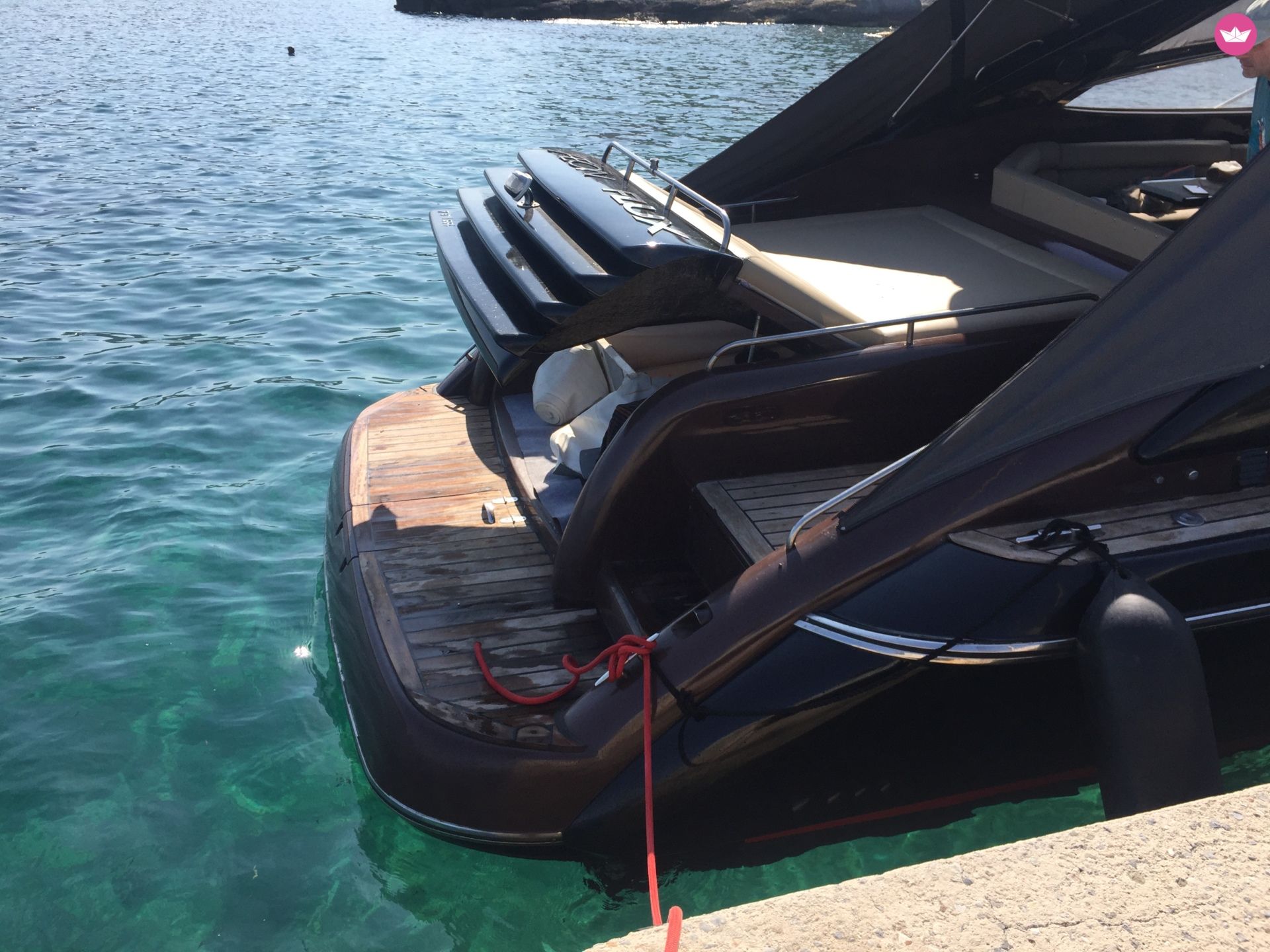 Charter motorboat in Athens  