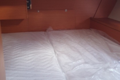 DUFOUR — DUFOUR 470 GRAND LARGE