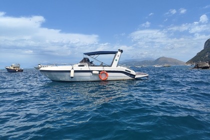 Alquiler Lancha Manò marine 24 sport Walkarraund Castellammare di Stabia