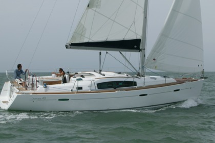 Charter Sailboat  Oceanis 40 Athens