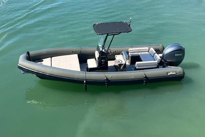 Charter RIB SEA WATER PHANTOM 230 Combrit