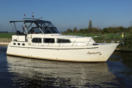 Rental Houseboats Aqualine 35 AK Heerenveen