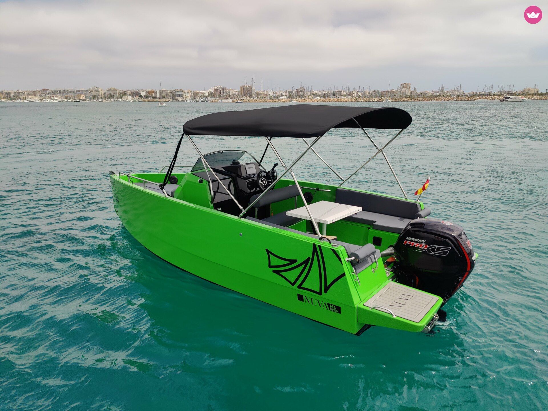Bateau à moteur NUVA YACHTS M6 Open 115cv