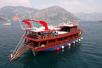 Noleggio Caicco Custom Gulet Teodo