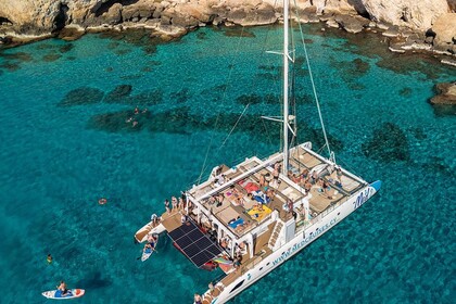 Rental Catamaran Fountaine Pajot Taiti 75 Protaras