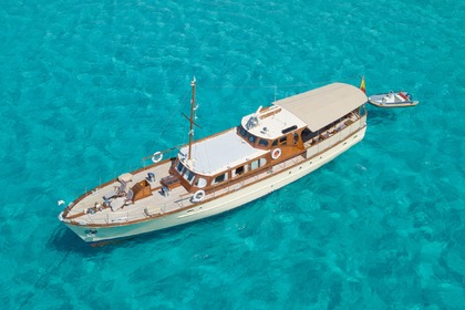 Rental Motor yacht 23 metros James A. Silver Limited Ibiza