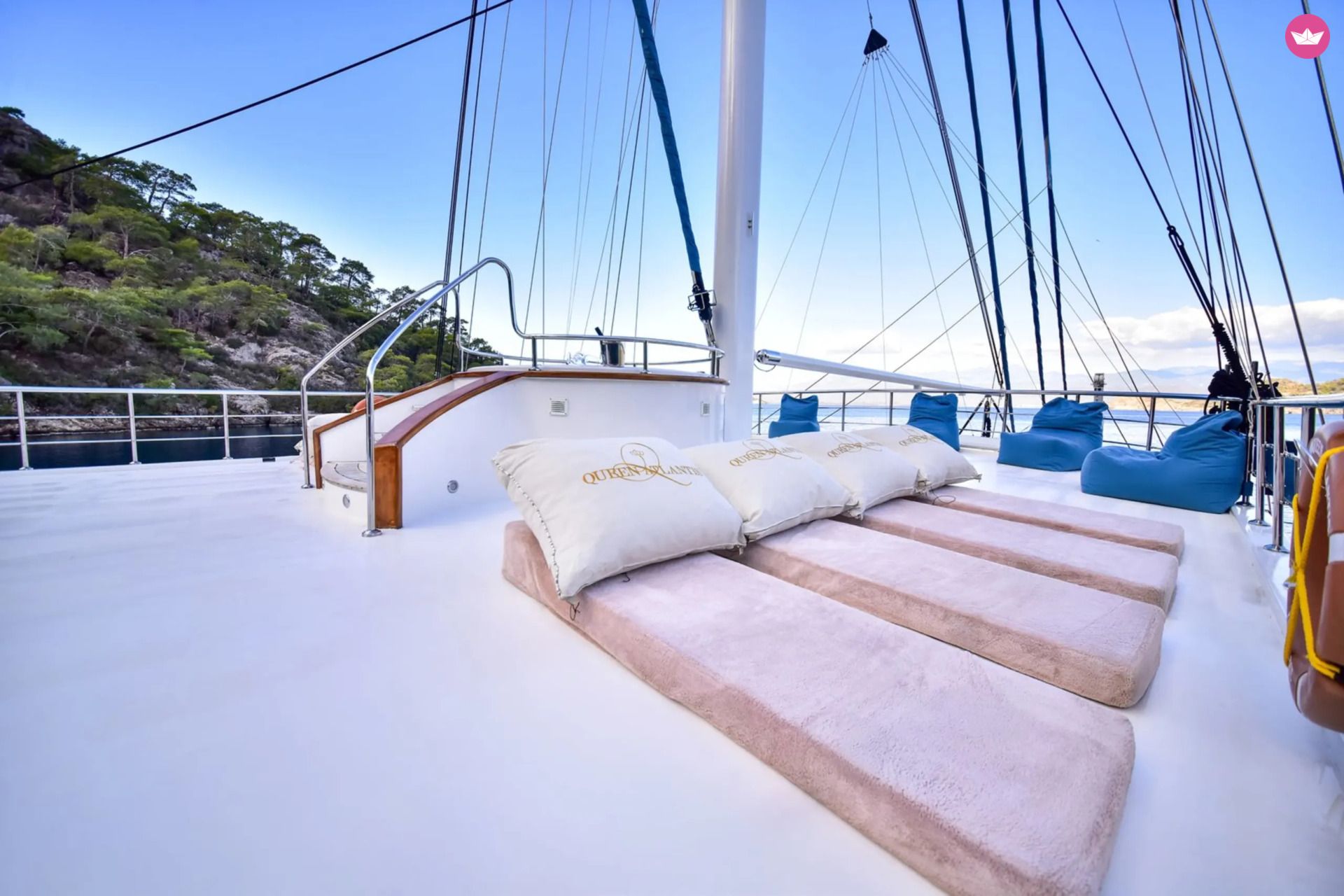 Yacht QUEEN ATLANTIS KETCH 36m 4