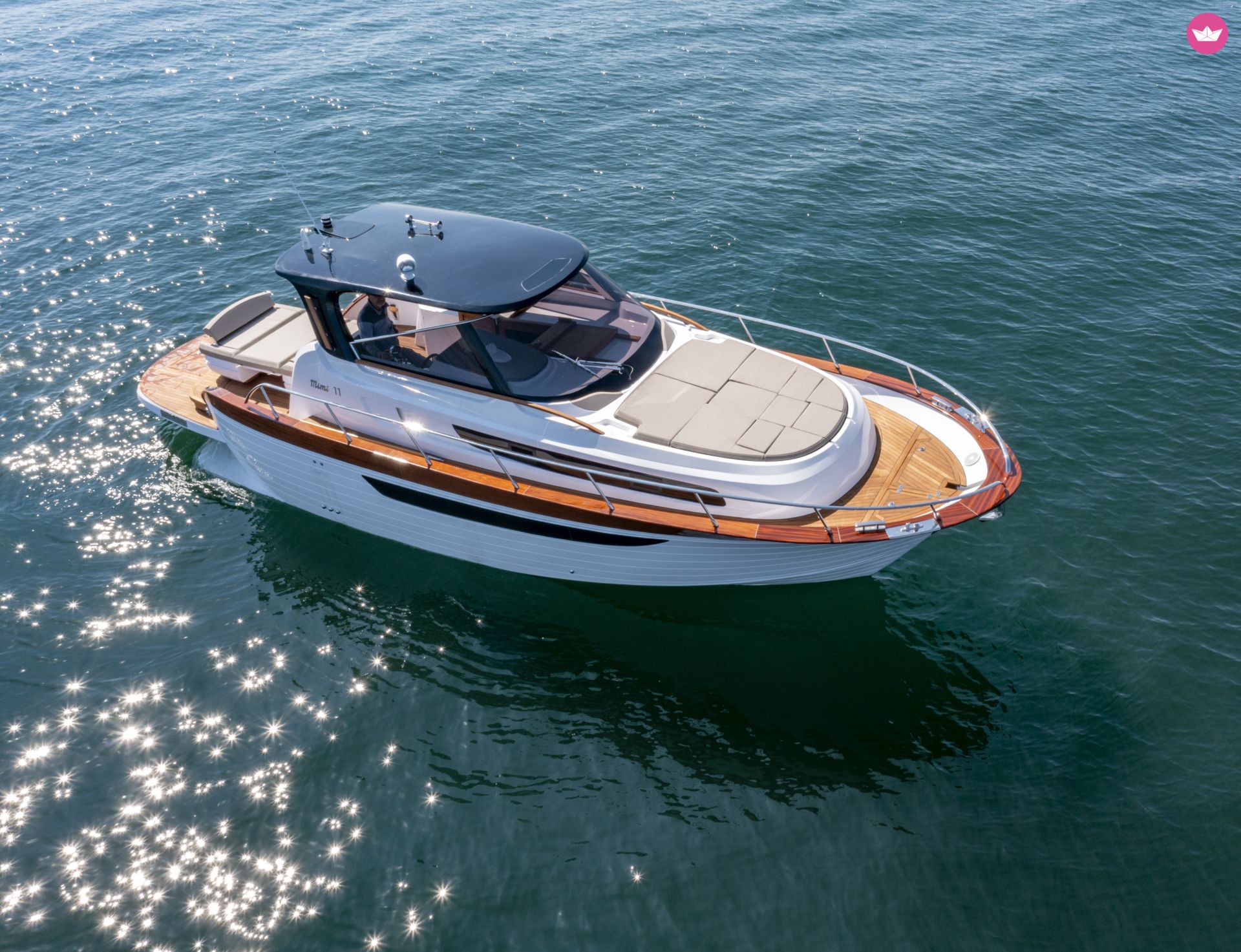 Bateau à moteur Mimi Mimi 11 500cv