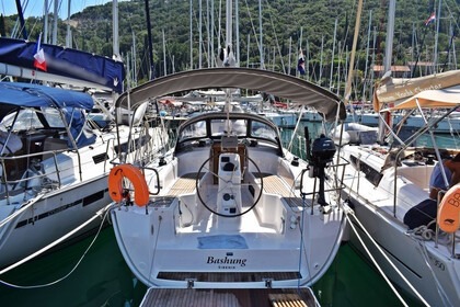 Verhuur Zeilboot Bavaria Yachtbau Bavaria Cruiser 34 - 2 cab. Zaton