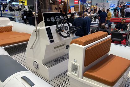 Чартер RIB (надувная моторная лодка) Tiger Marine Open 750 Порто-Веккьо