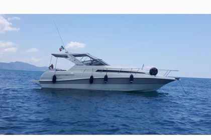 Charter Motorboat Gobbi 31 cabin Porto Badino