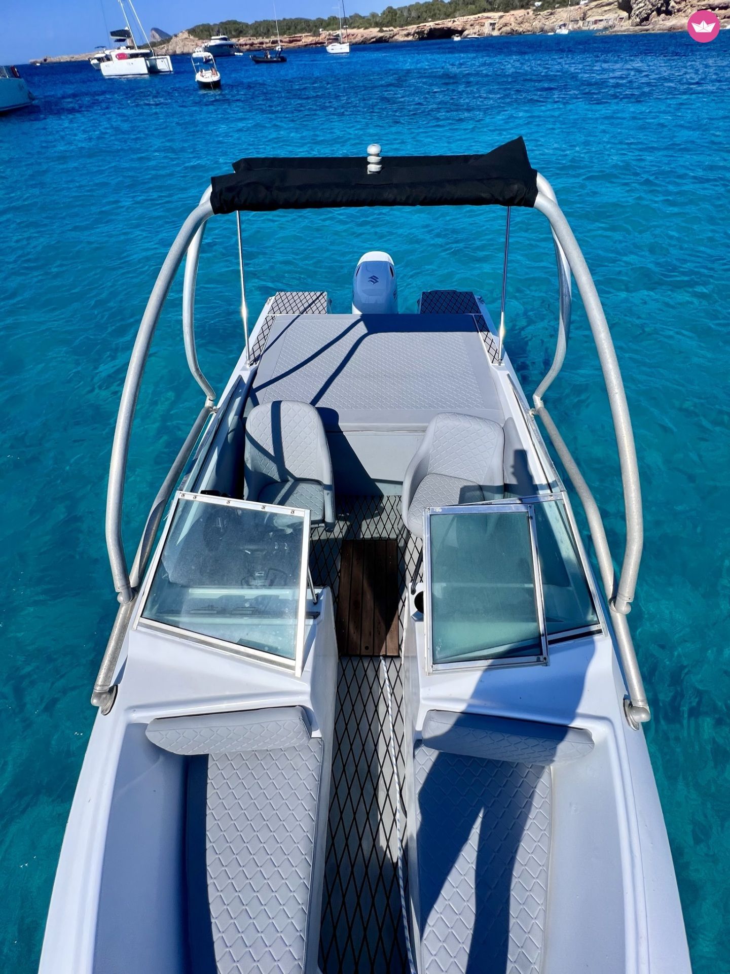 Bateau à moteur Four Winns 230 115cv 5