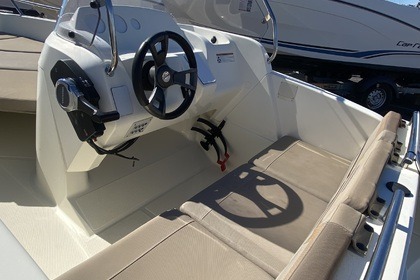 Location Bateau à moteur Quicksilver 455 activ Marseille