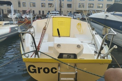 Alquiler Velero Gouteron Gibhli Roses