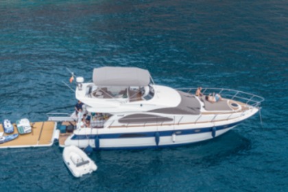 Charter Motor yacht Astondoa Astondoa 45 Fly Dénia