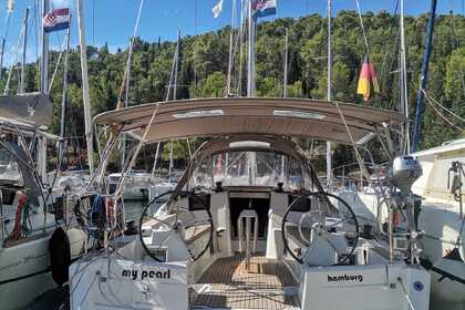 Noleggio Barca a vela Jeanneau Sun Odyssey 389 Kontokali