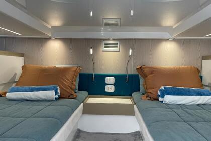Charter Motorboat Fiart Mare 35 SEAWALKER Slovenia