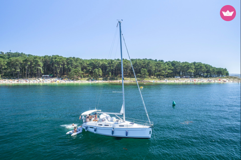 Voilier Bavaria Yachts 32 CRUISER 10m 5