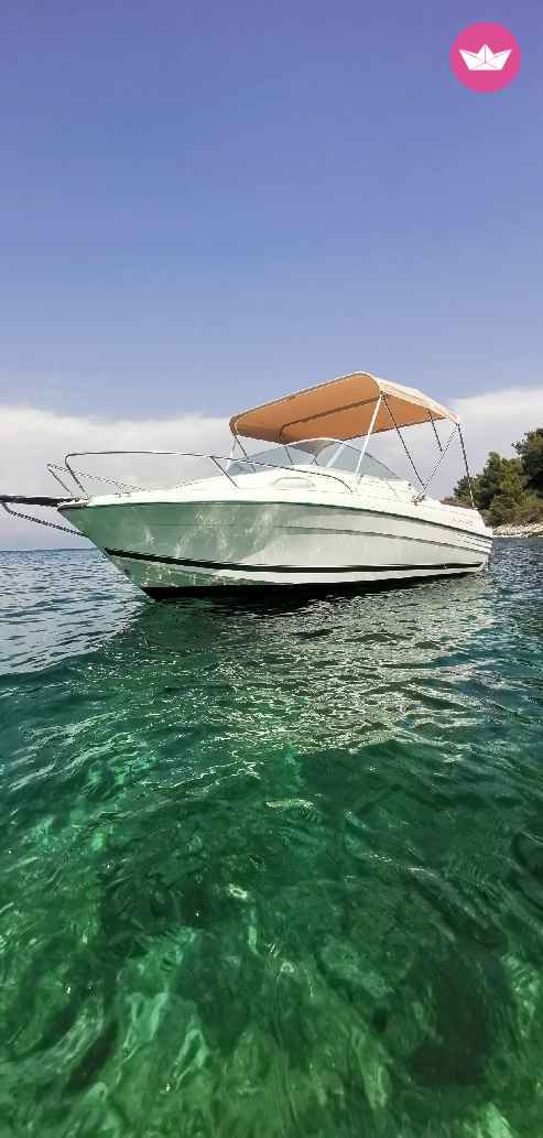 Motorboot Jeanneau Leader 605  