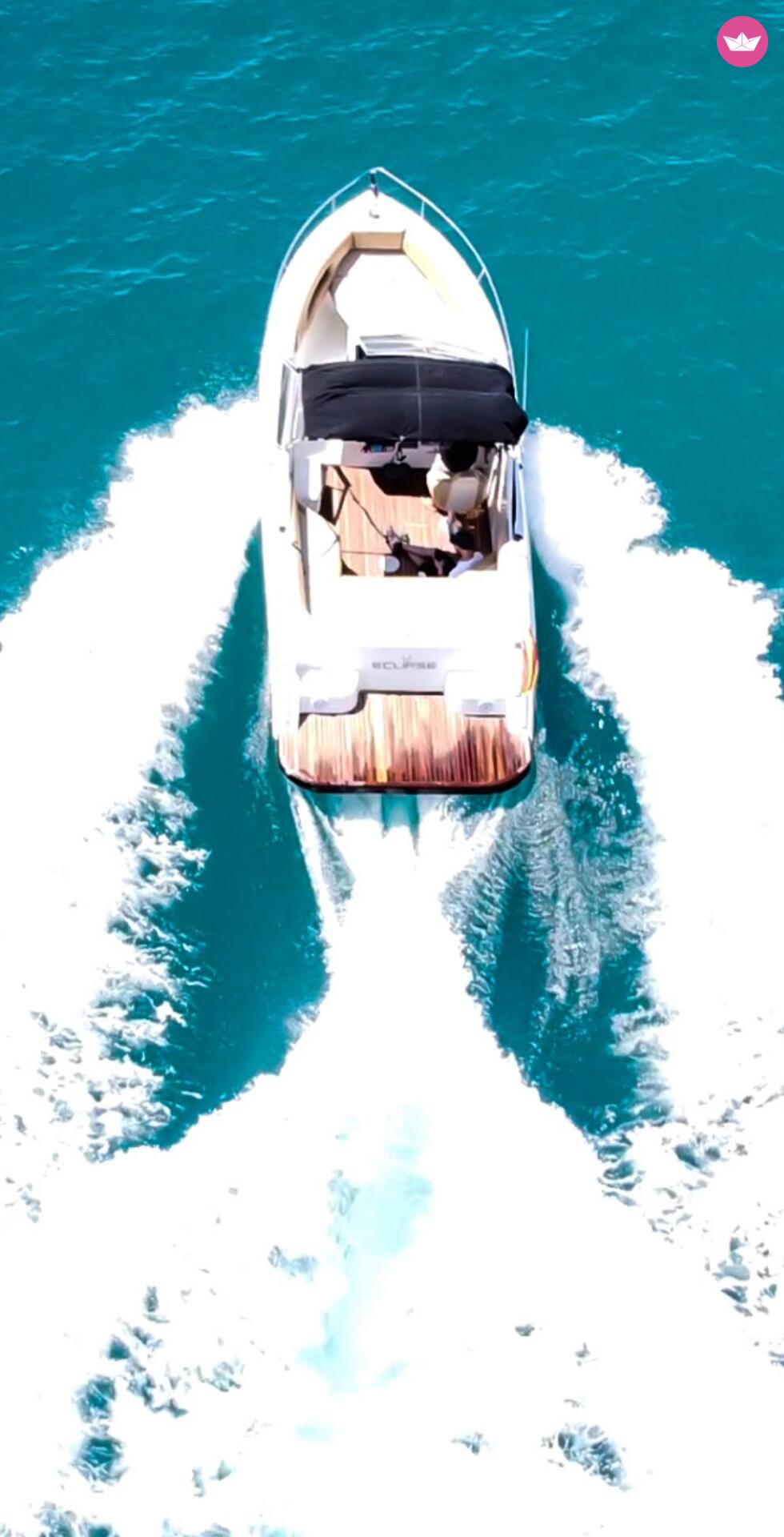 Bateau à moteur WELLCRAFT OPEN 8 260cv 4