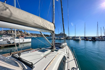 Miete Segelboot  Beneteau 43 Kavala