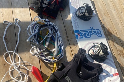 ⭐️⭐️⭐️⭐️location quicksilver open activ 550 115 Cv ⭐️⭐️⭐️⭐️