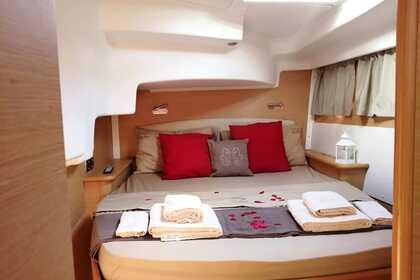 Catamarano Lagoon 440