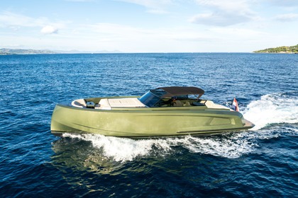 Miete Motorboot Vanquish Yachts Vanquish 45 Port de la Rague