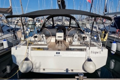 Rental Sailboat Bavaria Yachtbau Bavaria C42 Izola