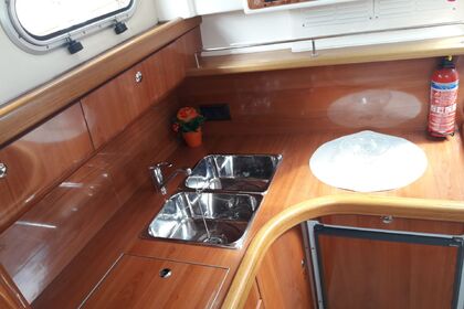 Hyra båt Motorbåt Sealine 28 Split