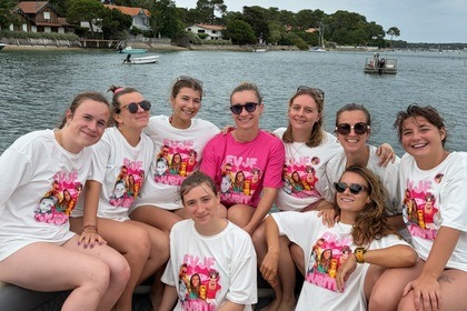 Verhuur Motorboot Pacific Craft Open 750 Arcachon