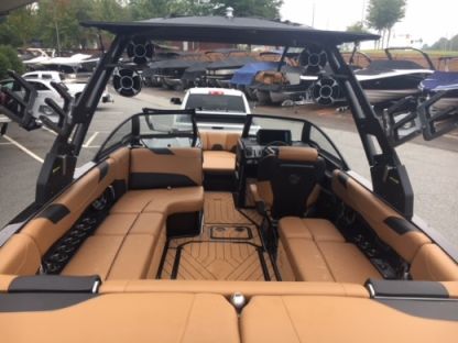 Location Bateau à moteur Malibu Malibu Vlx Wakesetter 2019 Zurich