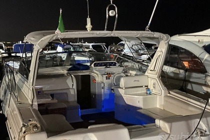 Noleggia Fiart Genius 36 – Esplora le meraviglie del Golfo di Napoli!