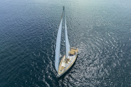 Sail in Luxury with "Mythos" - Your Perfect Yacht Charter in Pireas