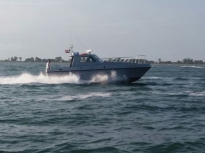 Location Bateau à moteur Crestitalia Seneca Aquilée