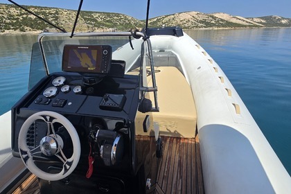 Rental RIB WBI Razor 900 Stara Novalja