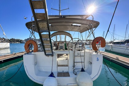 Rental Sailboat Beneteau Oceanis 43 Kavala