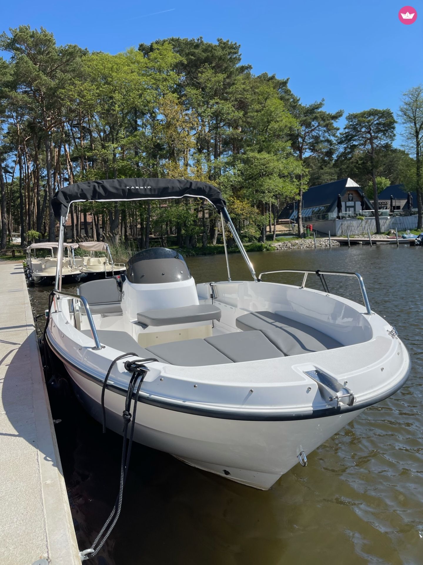 Bateau à moteur Karnic Smart 48 15cv 3