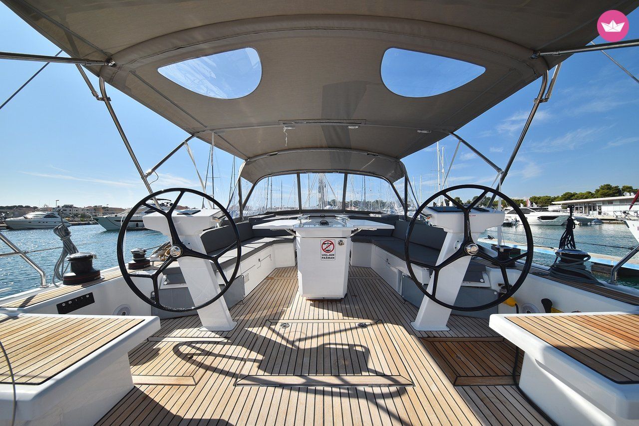 Voilier Beneteau Oceanis 46.1 with A/C 14.6m 7