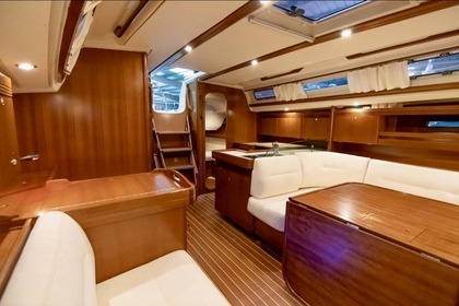 Dufour performance 44