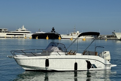 Verhuur Motorboot Beneteau 2022 Flyer 7 Sundeck Antibes