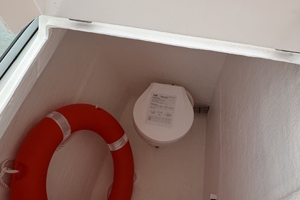 Incredibile Sealine Hannibal 730