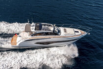 Charter Motor yacht Princess V50 Beaulieu-sur-Mer