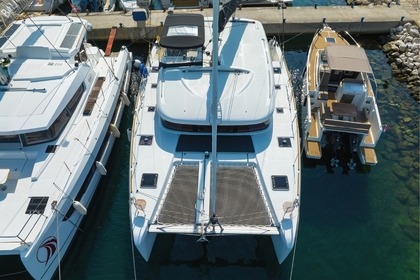 Hire Catamaran Lagoon-Bénéteau Lagoon 40 - 4 + 2 cab Biograd na Moru