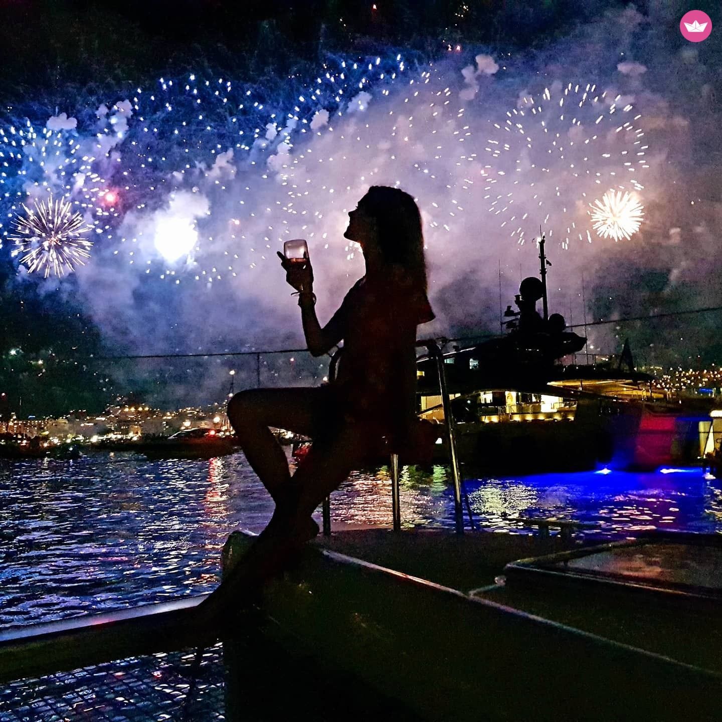 Catamaran CANNES SUNSET EXPERIENCE 19h-23h 12m