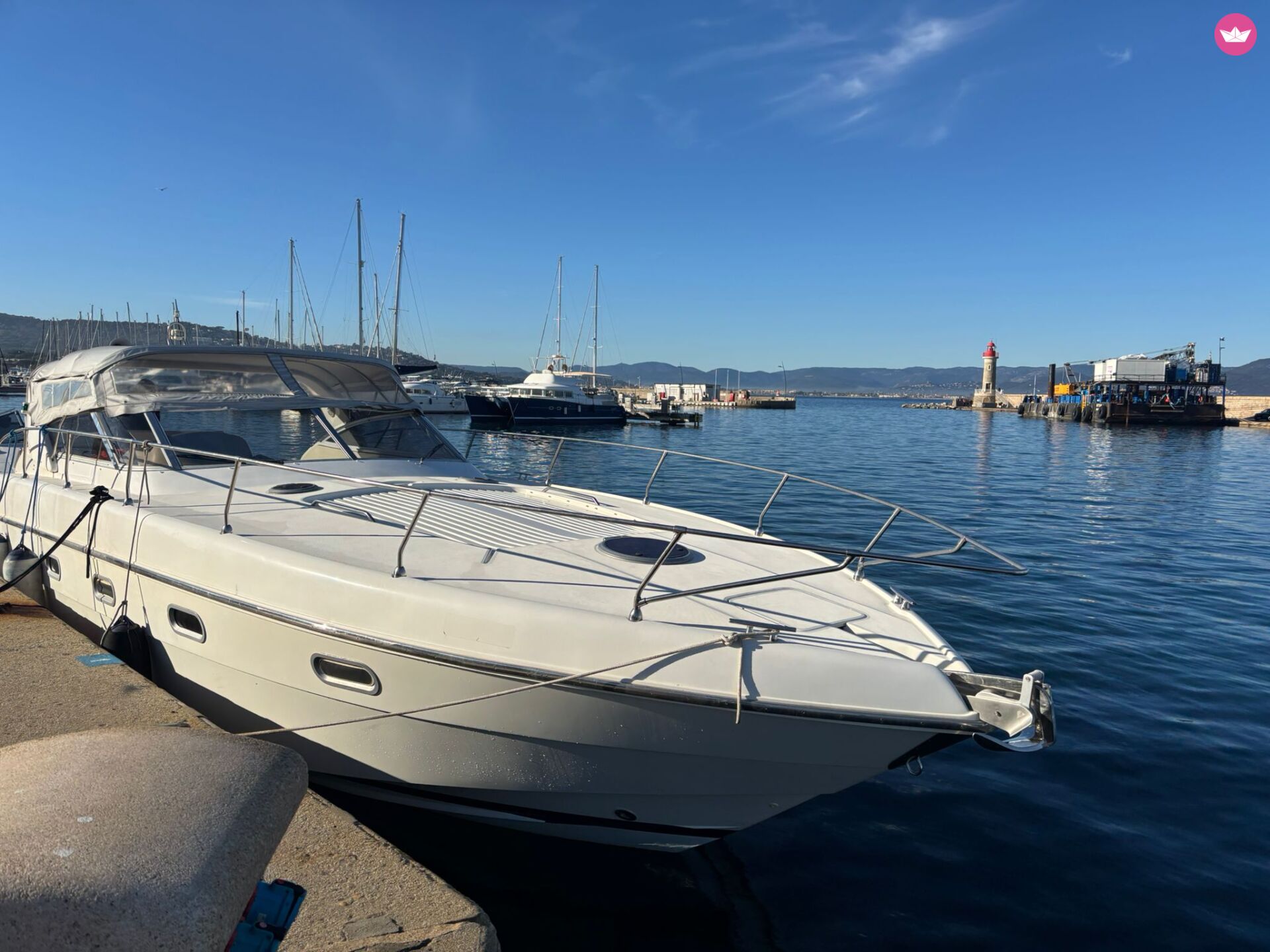 Bateau à moteur FIART 40 GENIUS 600cv 7