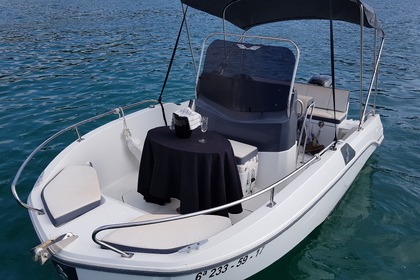 Hyra båt Motorbåt Beneteau Flyer 5.5 Palamós