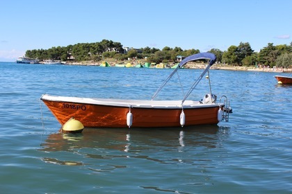 Rental Motorboat Custom Built Traditional Pasara Poreč