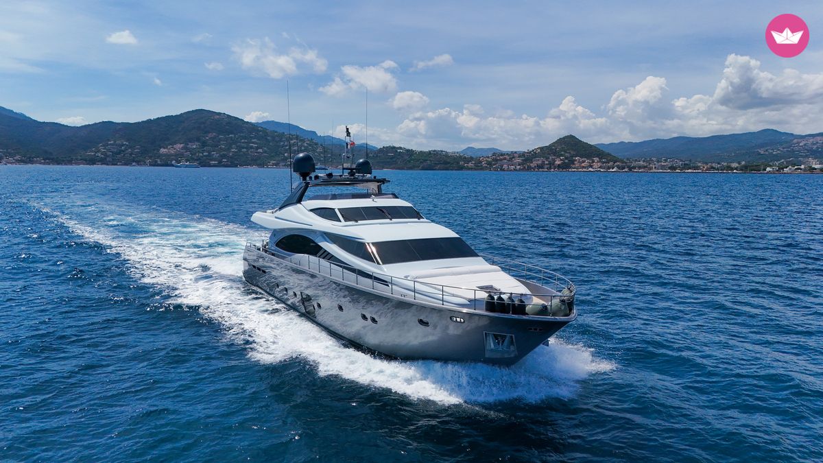 Yacht Ferreti 881 3650cv 2